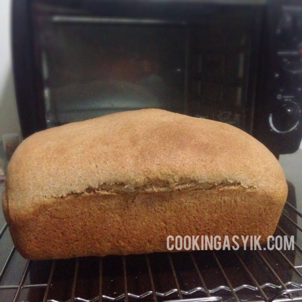 resep membuat roti gandum whole wheat bread dengan judah dan enak 